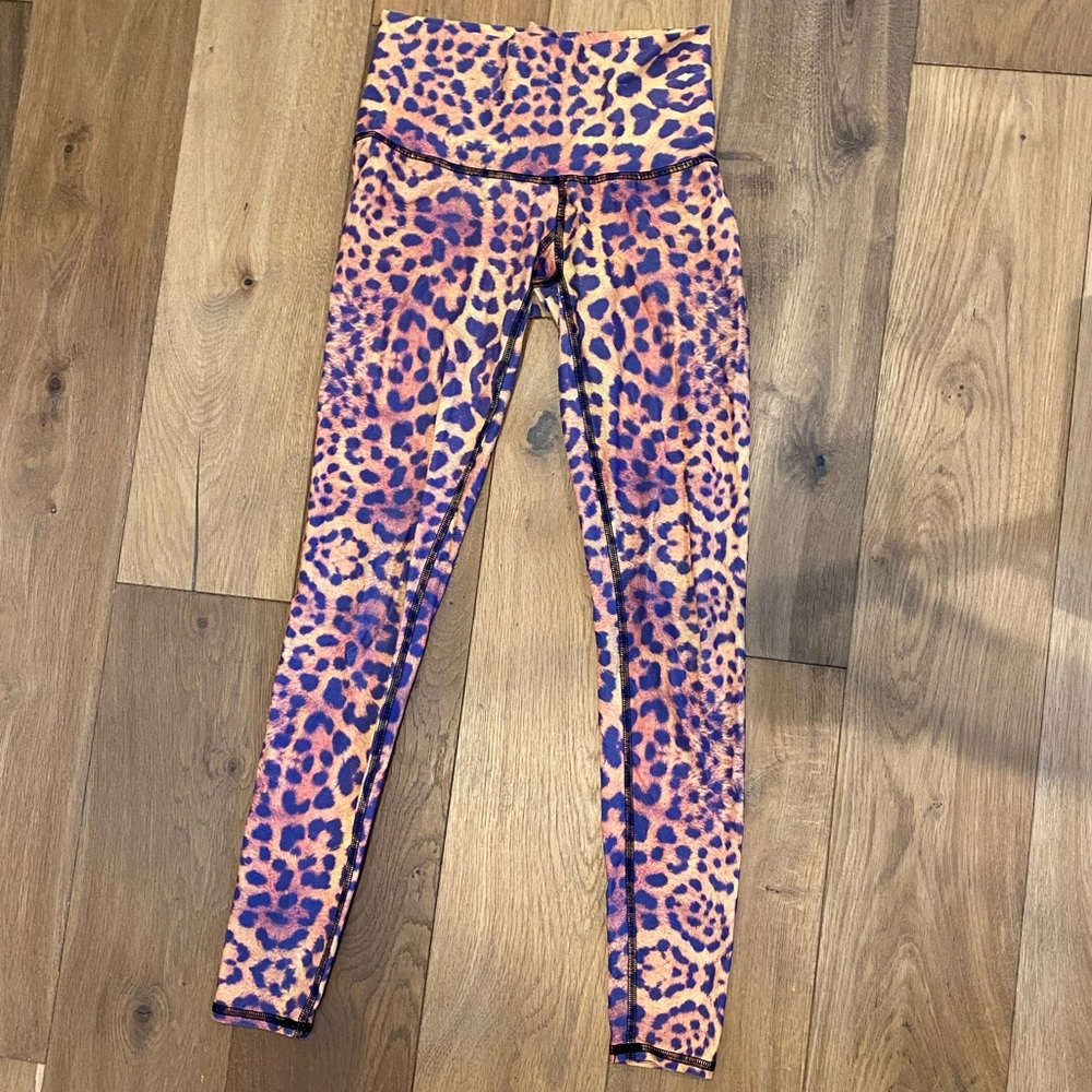 Teeki Awakening Hot Pant-XS